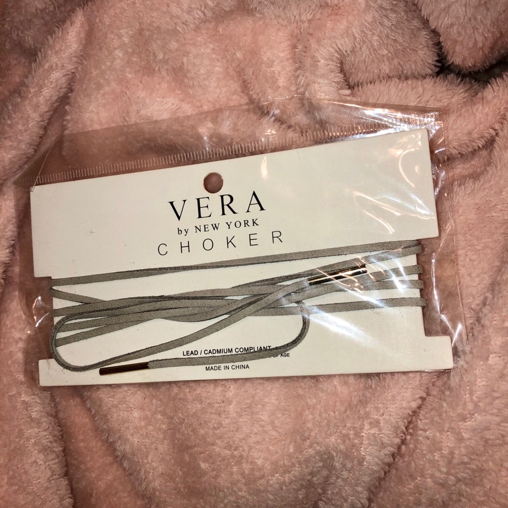 Vera by New York Choker